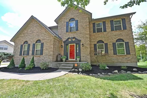 3647 Canyon Dr, Cincinnati, OH 45217