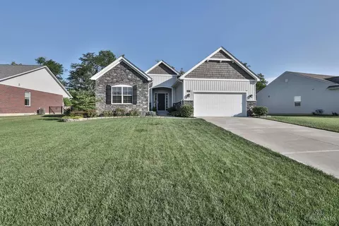 8081 Acorn Trl, Hamilton Township, OH 45039