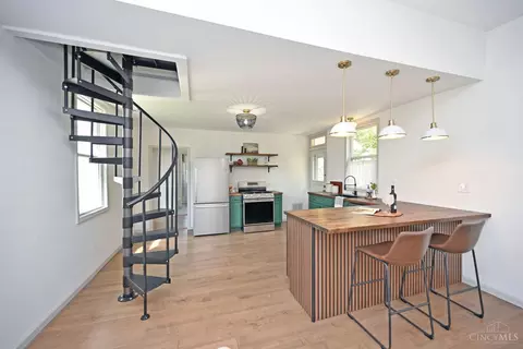 Kitchen - 208 Pearl St, Reading, OH 45215 photo 1 of 7