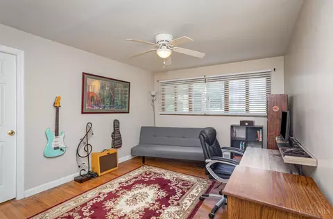 940 Goss Rd, Cincinnati, OH 45229 photo 11