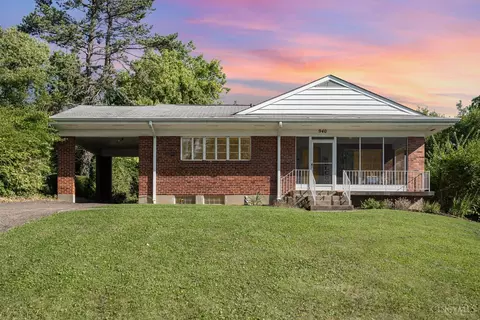 940 Goss Rd, Cincinnati, OH 45229