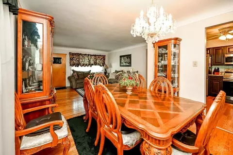 2703 Westbrook Dr, Cincinnati, OH 45211 photo 6