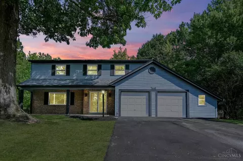 7640 Burlinehills Ct, Cincinnati, OH 45244