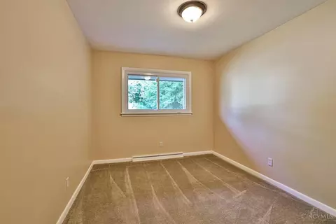 233 Beechridge Dr, Cincinnati, OH 45216 photo 13