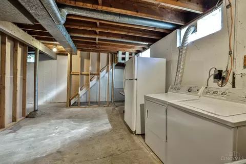 233 Beechridge Dr, Cincinnati, OH 45216 photo 23