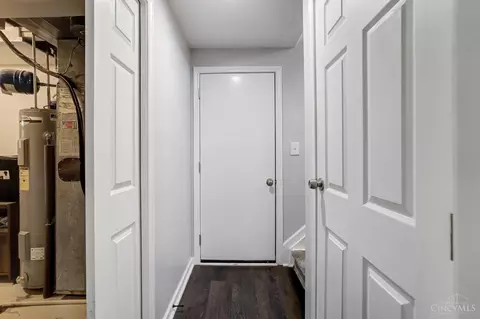 Entry Way - 3797 Red Maple Ln, Amelia, OH 45102 photo 5 of 5