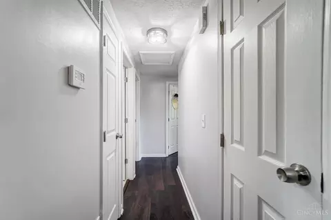 Entry Way - 3797 Red Maple Ln, Amelia, OH 45102 photo 3 of 5