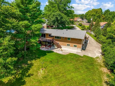 5332 Chatelaine Ct, Cincinnati, OH 45247 photo 4