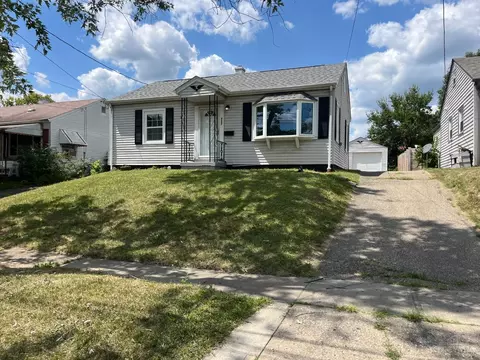 707 Heimert Ave, Lockland, OH 45215