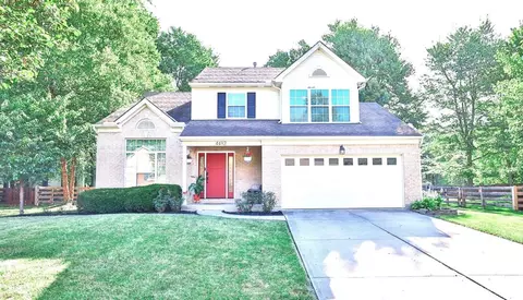 4482 Chestnut Creek Dr, Cincinnati, OH 45244