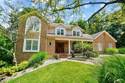 Exterior - 11320 Snider Rd, Cincinnati, OH 45249 photo 3 of 21