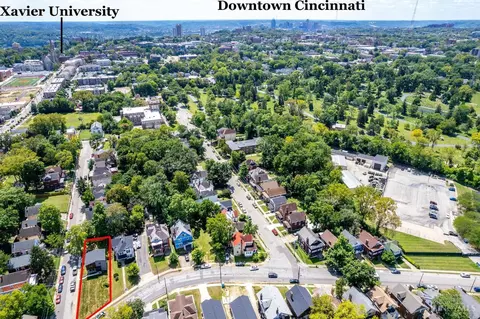 View/Area - 3234 Gilbert Ave, Cincinnati, OH 45207 photo 5 of 8