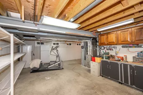 Other - 10042 Wimbledon Ct, Montgomery, OH 45242 photo 6 of 10