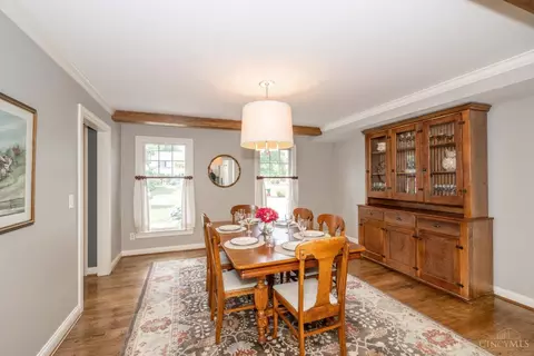 Dining - 10042 Wimbledon Ct, Montgomery, OH 45242 photo 1 of 4