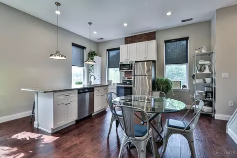 Kitchen - 2600 Hackberry St #E, Cincinnati, OH 45206 photo 1 of 3