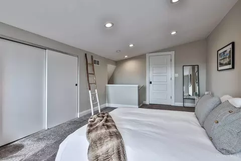 Bedroom - 2600 Hackberry St #E, Cincinnati, OH 45206 photo 2 of 2