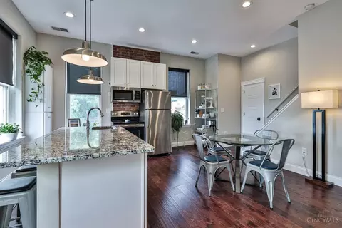 Kitchen - 2600 Hackberry St #E, Cincinnati, OH 45206 photo 2 of 3