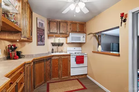 Kitchen - 4287 Williams Ave, Cincinnati, OH 45236 photo 1 of 2