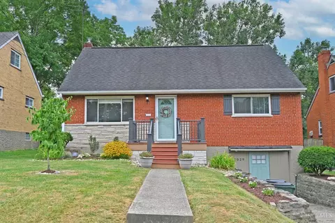 1029 Harbury Dr, Cincinnati, OH 45224