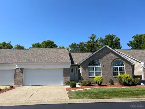 1951 S Pointe Dr, Lawrenceburg, IN 47025