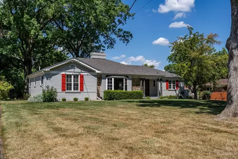 8125 Fontaine Ct, Cincinnati, OH 45236