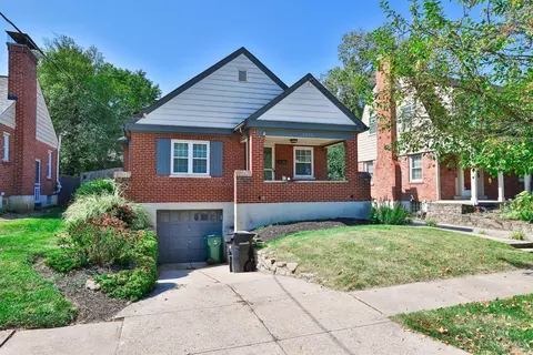 3325 Sterling Way, Cincinnati, OH 45209