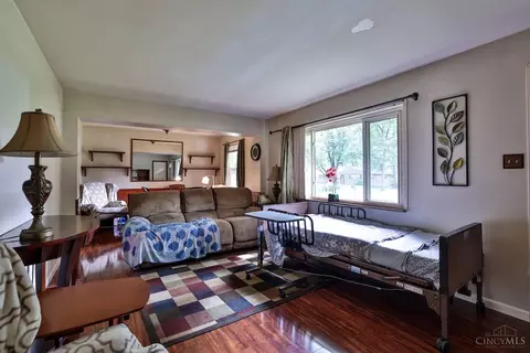 4041 Ponder Dr, Cincinnati, OH 45245 photo 5