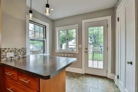 3225 Beredith Pl, Cincinnati, OH 45213 photo 15