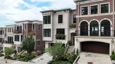 Exterior - 337 Oregon St, Cincinnati, OH 45202 photo 2 of 10