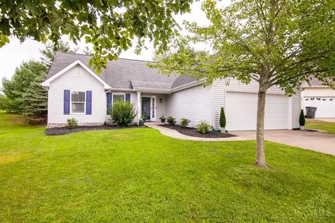 213 Morgan Cir, Oxford, OH 45056