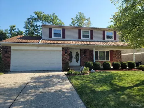 10623 Bradbury Dr, Forest Park, OH 45240