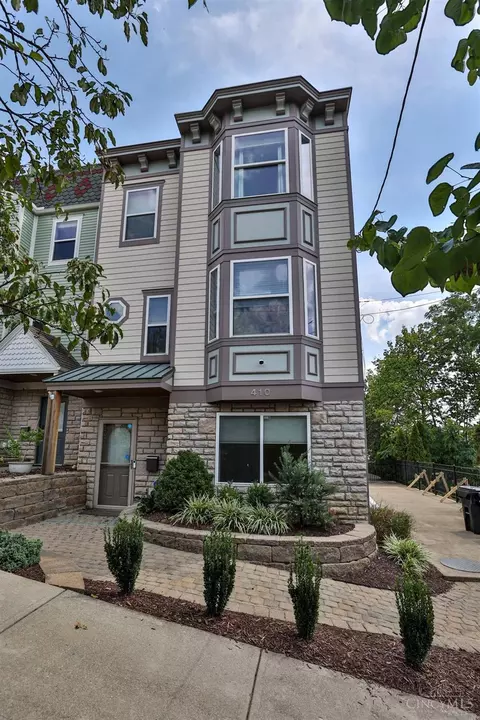 410 Strafer St, Cincinnati, OH 45226