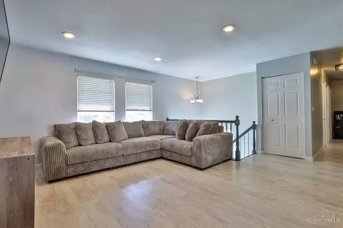 12173 Westerly Dr, Cincinnati, OH 45231 photo 6