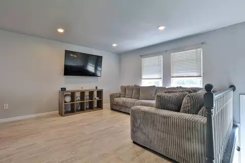 12173 Westerly Dr, Cincinnati, OH 45231 photo 5