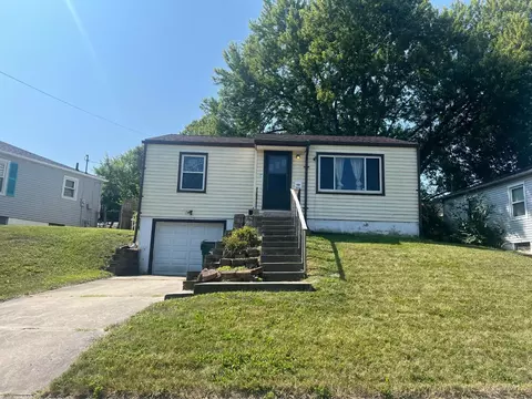 1845 Campbell Dr, Hamilton, OH 45011