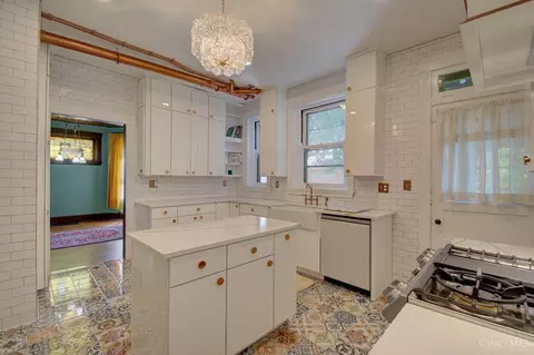 1009 Sunset Ave, Cincinnati, OH 45205 photo 10