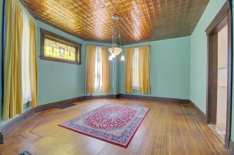 1009 Sunset Ave, Cincinnati, OH 45205 photo 12