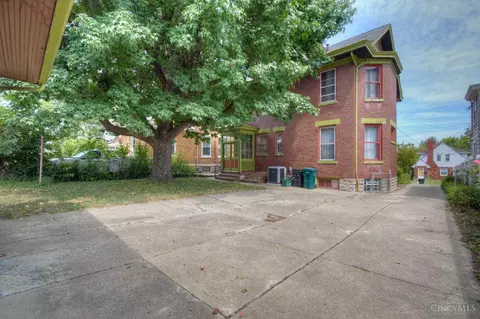 1009 Sunset Ave, Cincinnati, OH 45205 photo 4