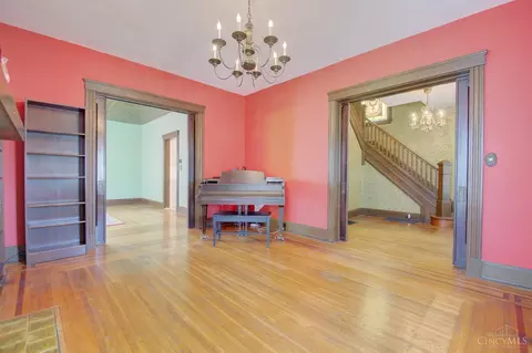 1009 Sunset Ave, Cincinnati, OH 45205 photo 15