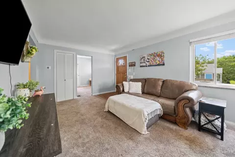 1044 Morado Dr, Cincinnati, OH 45238 photo 6