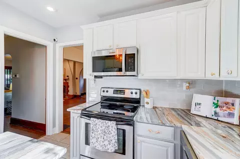 7526 Montgomery Rd, Cincinnati, OH 45236 photo 20