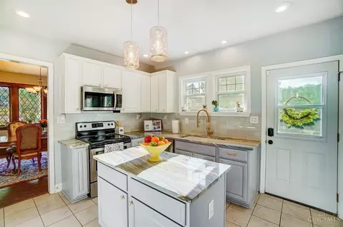 7526 Montgomery Rd, Cincinnati, OH 45236 photo 15