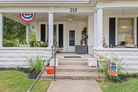 212 Main St, Blanchester, OH 45107 photo 9