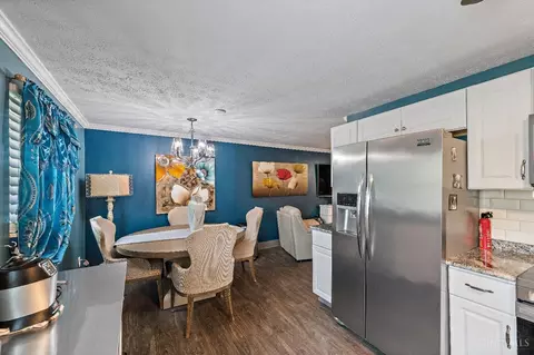 Dining - 1844 Lewiston Ct, Forest Park, OH 45240 photo 2 of 3