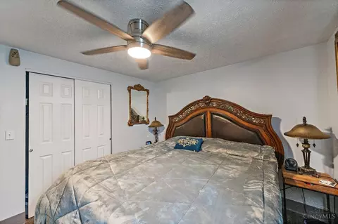 Bedroom - 1844 Lewiston Ct, Forest Park, OH 45240 photo 2 of 3