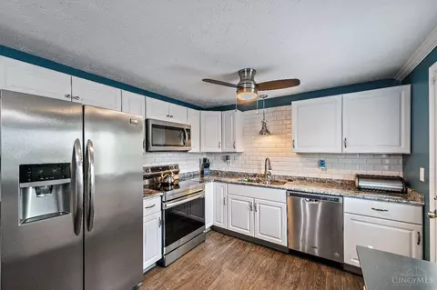 Kitchen - 1844 Lewiston Ct, Forest Park, OH 45240 photo 1 of 2
