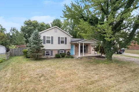 4552 S Park Forest Cir, Batavia, OH 45103