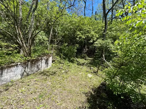 2144 Baltimore Ave, Cincinnati, OH 45225 photo 4