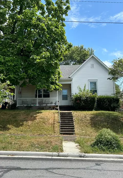 408 East St, Hillsboro, OH 45133