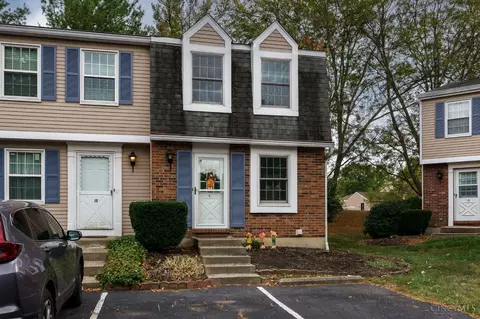 14 Hunters Ct, Amelia, OH 45102